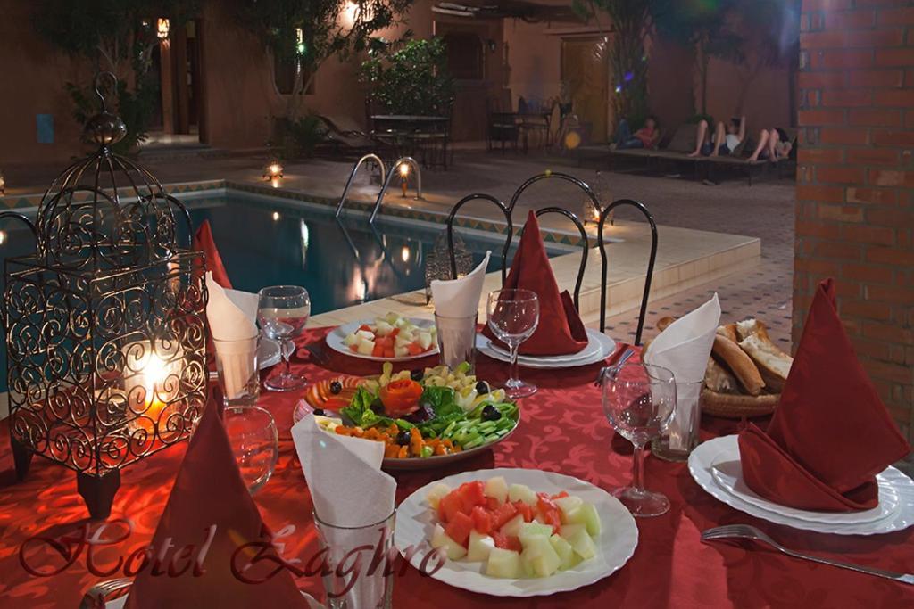 Hôtel Restaurant Zaghro Tajda Exterior foto