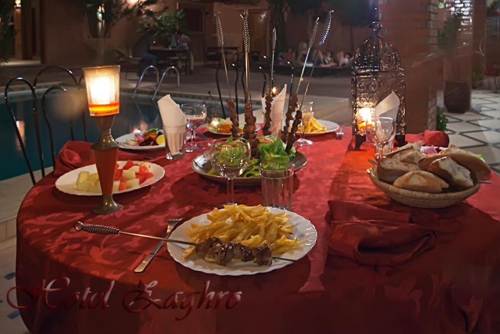 Hôtel Restaurant Zaghro Tajda Exterior foto